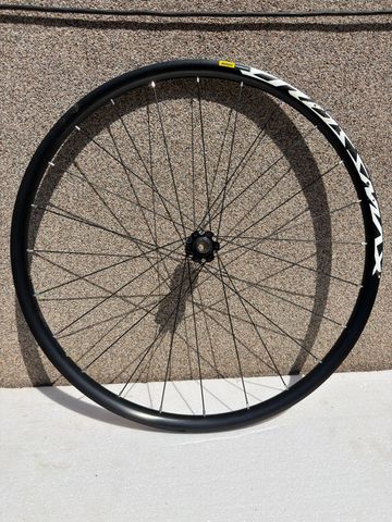 Used Mavic Crossmax Front Wheel 2020 bike — image 8 of 8