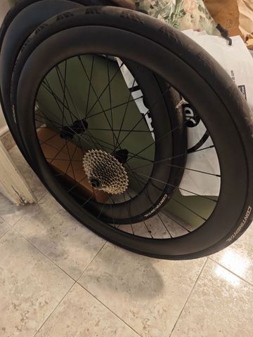 Käytetty No brand Carbon Wheels 2025 Wheels