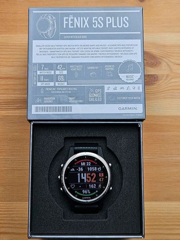 Used Garmin Fēnix 5S Plus 2020 Electronics