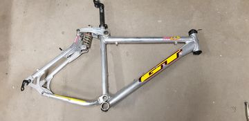 Used other Cadre GT LTS bike — image 1 of 8