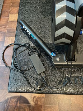 Brugt Wahoo KICKR V2 2016 bike — billede 6 af 6