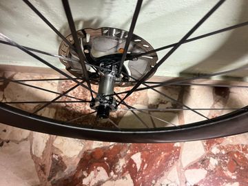 Used carbon speed Wheelset 2026 bike — image 14 of 16