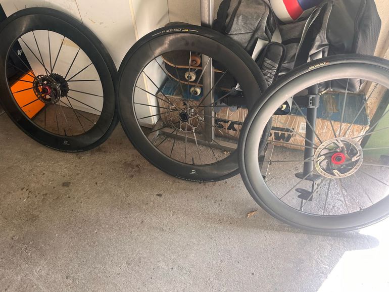 Used carbon speed Wheelset 2026 bike — image 2 of 20