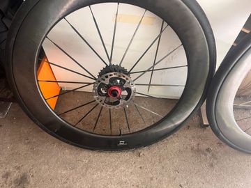 Used carbon speed Wheelset 2026 bike — image 2 of 16