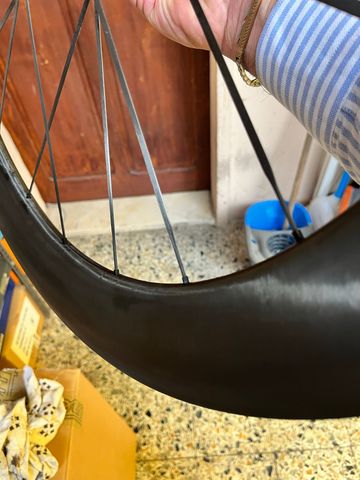 Used carbon speed Wheelset 2026 bike — image 12 of 16