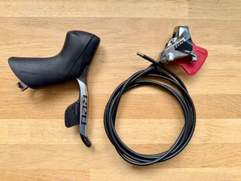 Käytetty Sram D1 AXS Rear/Right Shifter, NEW 2026 Drivetrain & Pedals