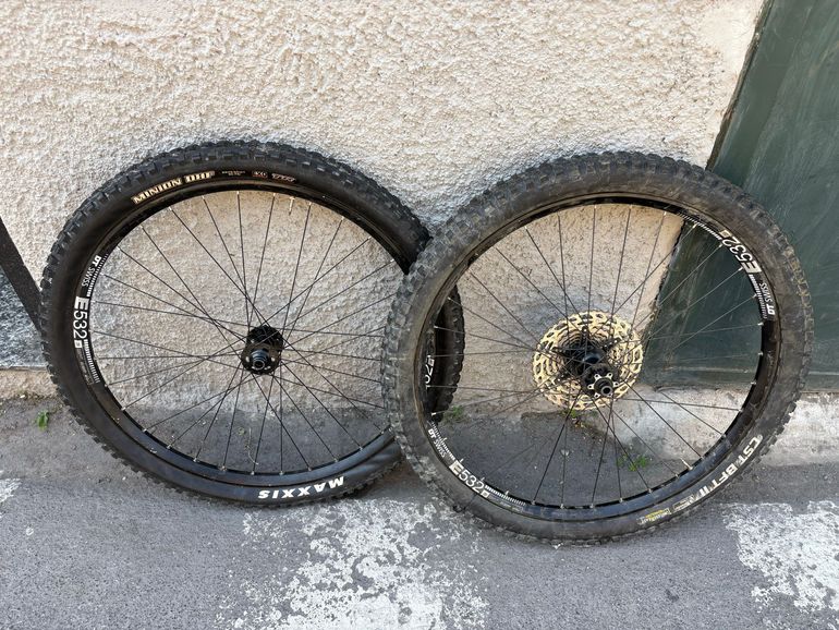 Gebrauchtes Dt Swiss MTB Wheels 2021 bike — Bild 2 von 2