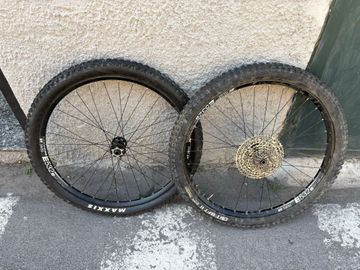 Gebrauchtes Dt Swiss MTB Wheels 2021 Wheels