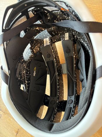 Used Cannondale Dynam Adult Helmet bike — image 3 of 4
