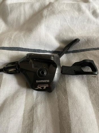 Używany Shimano Manette derailleur avant shimano XT Drivetrain & Pedals