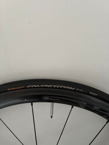 Used Vision Métron 40 bike — image 3 of 4