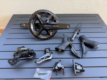 Käytetty Shimano Dura Ace Di2 R9270 Groupset Groupset