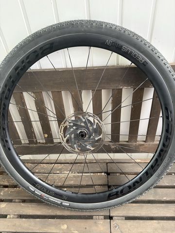 Used Bontrager Aeolus Pro 3V 2025 bike — image 6 of 8