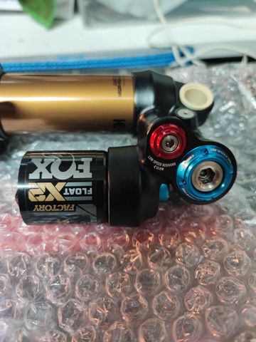Gebrauchtes Fox Float X 2 2022 Rear Suspension
