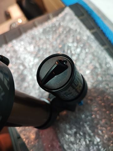 Fox Float X 2 2022 bike usato — immagine 17 di 27