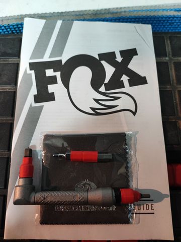 Fox Float X 2 2022 bike usato — immagine 24 di 27