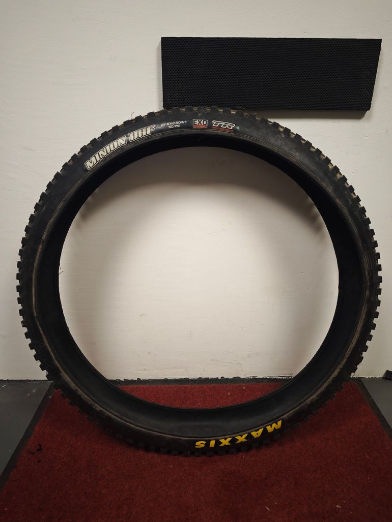 Brugt Maxxis minion DHF bike — billede 3 af 3