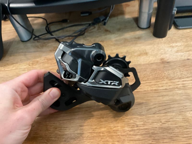 Used Shimano XTR Di2 RD-M9250 Rear Derailleur 2025 Drivetrain & Pedals