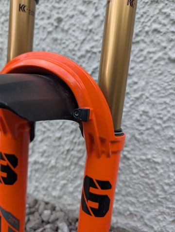 Used Fox 36 Float Factory Fork 2021 bike — image 5 of 7