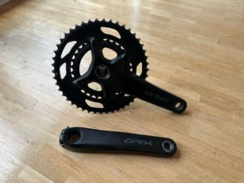 Used Shimano GRX FC-RX600 2x11 Crankset Drivetrain & Pedals