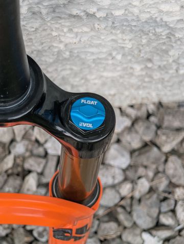 Used Fox Factory 34 Float 2022 bike — image 6 of 11