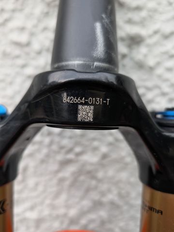 Used Fox Factory 34 Float 2022 bike — image 4 of 11