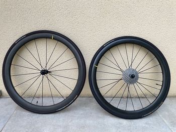 Mavic Cosmic SL 40 Carbone Wheels usato