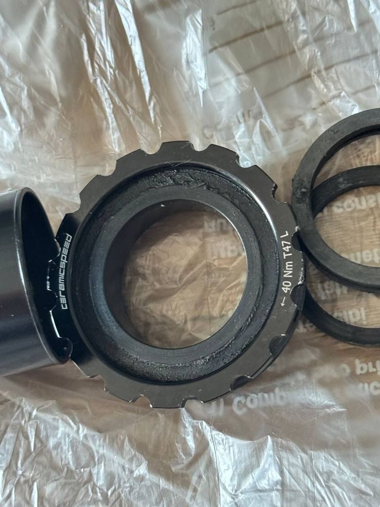 Käytetty Ceramicspeed Bottom Bracket SRAM T47 bike — kuva 5 / 5