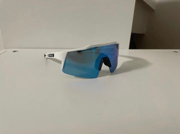 KAPVOE Sunglasses bike usato — immagine 3 di 6