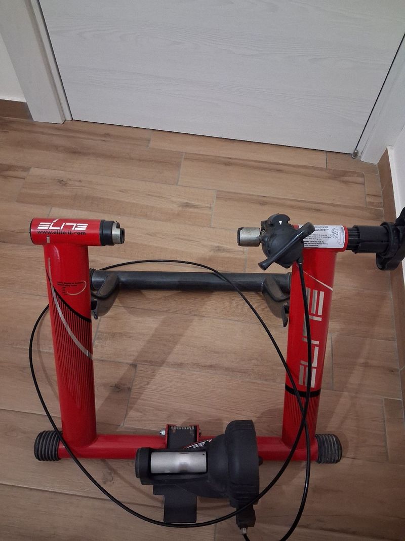Used Elite Rullo Bici Cycling Accessories