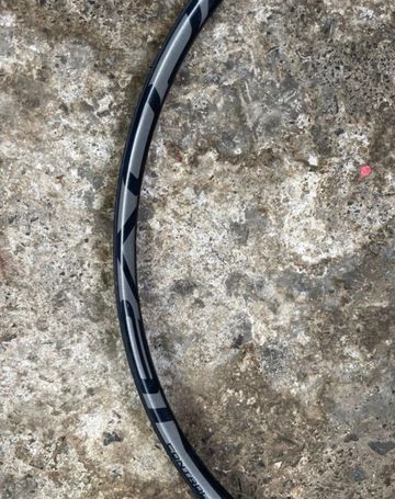 Used Roval Control bike — image 2 of 3