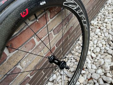 Brugt Zipp 404 Firecrest 2016 bike — billede 6 af 10
