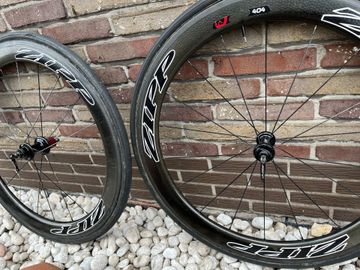 Brugt Zipp 404 Firecrest 2016 bike — billede 9 af 10