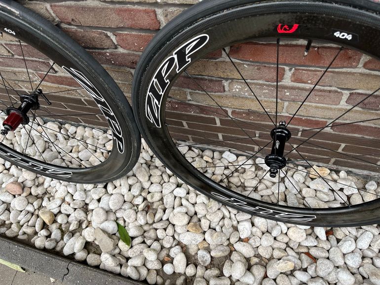 Brugt Zipp 404 Firecrest 2016 bike — billede 7 af 10