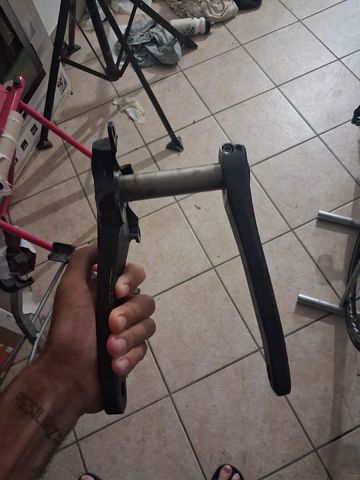 Używany Shimano 105 12v Crank 2026 Drivetrain & Pedals