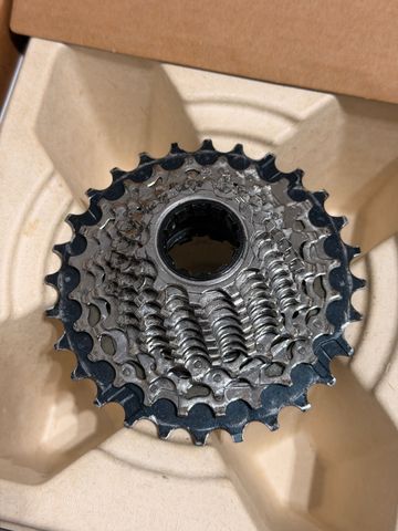 Sram Force AXS XG-1270 Drivetrain & Pedals usato