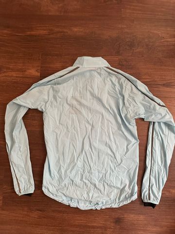Used Rapha Men's Classic Wind Jacket II bike — image 2 of 6