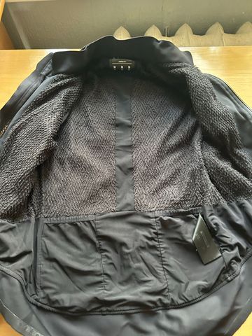 Used Gobik Armour 2.0 Jacket 2024 bike — image 3 of 3