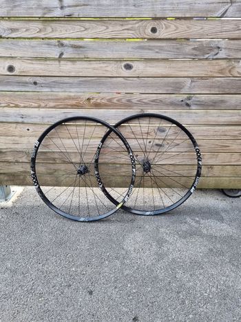 Używany Dt Swiss E1900 spline Wheels