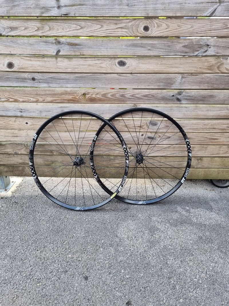 Used Dt Swiss E1900 spline bike — image 1 of 5