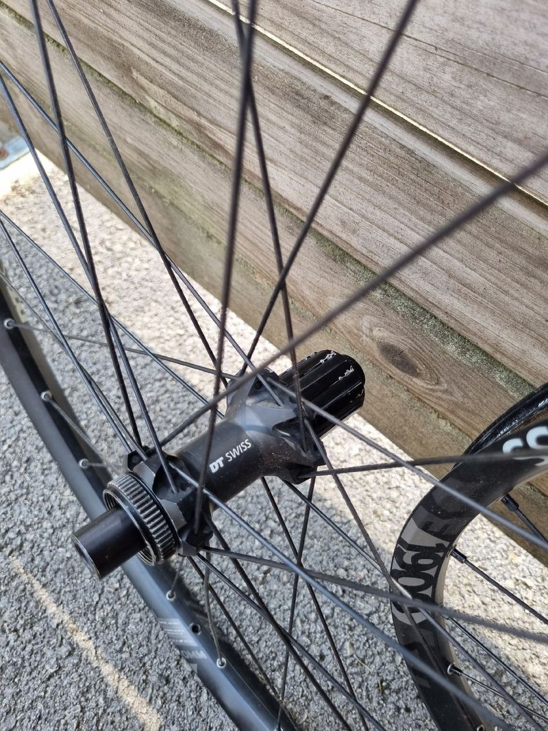 Used Dt Swiss E1900 spline bike — image 2 of 5