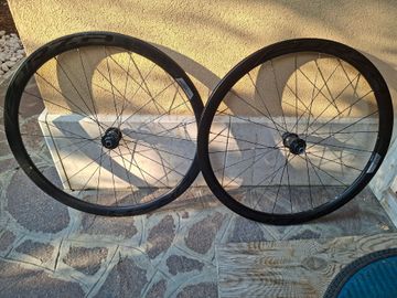 Tweedehands FORZA Levanto DB Carbon Wheelset 2025 bike — afbeelding 4 van 6