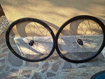 Tweedehands FORZA Levanto DB Carbon Wheelset 2025 bike — afbeelding 1 van 6