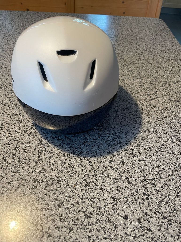 Used MET Codatronca Helmet 2026 bike — image 4 of 5