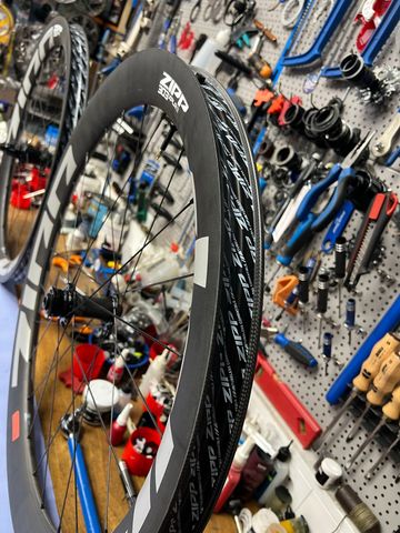 Tweedehands Zipp 303s xplr 2026 bike — afbeelding 7 van 10