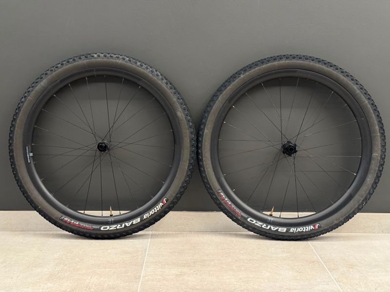 Used 3T Discus i28 650b 2025 bike — image 1 of 5