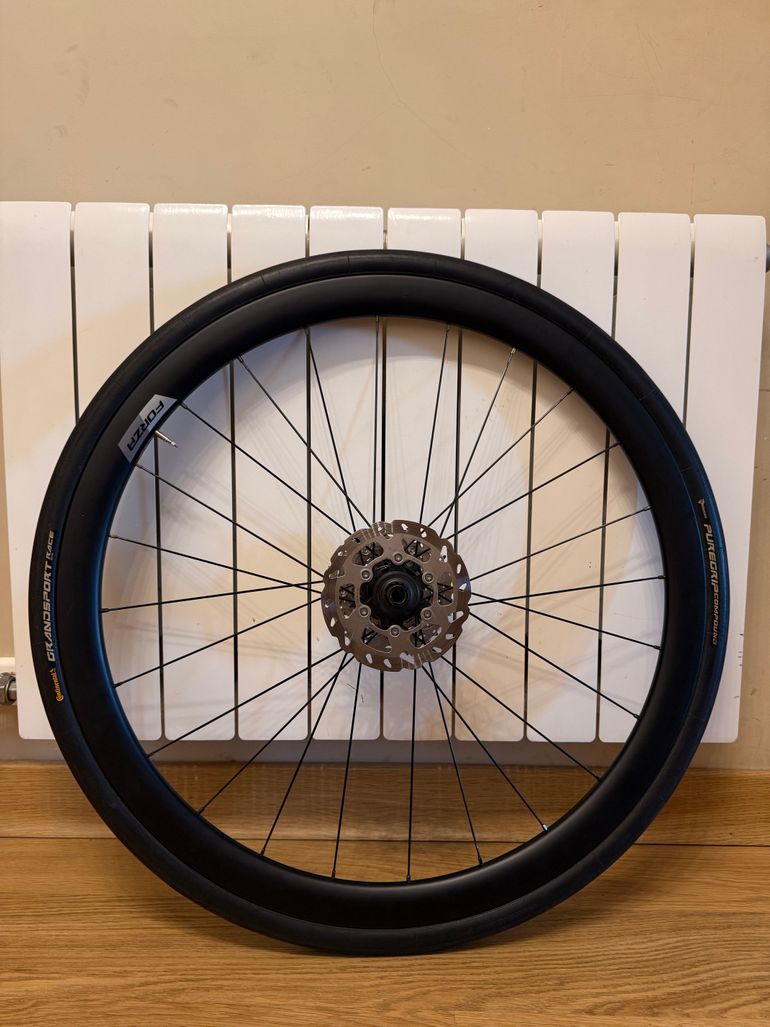 Tweedehands FORZA Levanto Wheelset 2025 bike — afbeelding 12 van 13