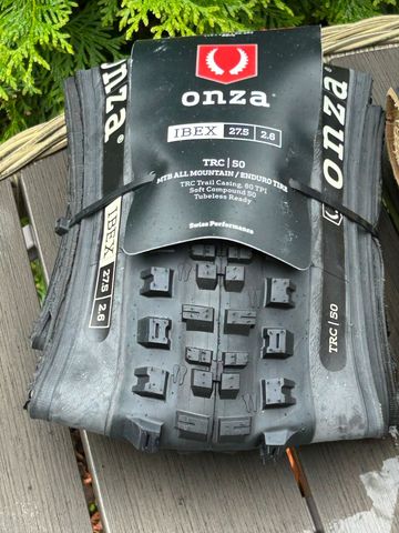 Used Onza Tires Ibex 27.5x2.60 Tyres & Tubes