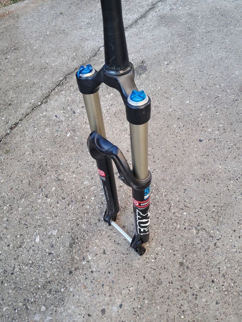 Used Fox 32 Fork bike — image 4 of 4