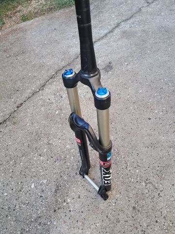 Used Fox 32 Fork bike — image 2 of 4